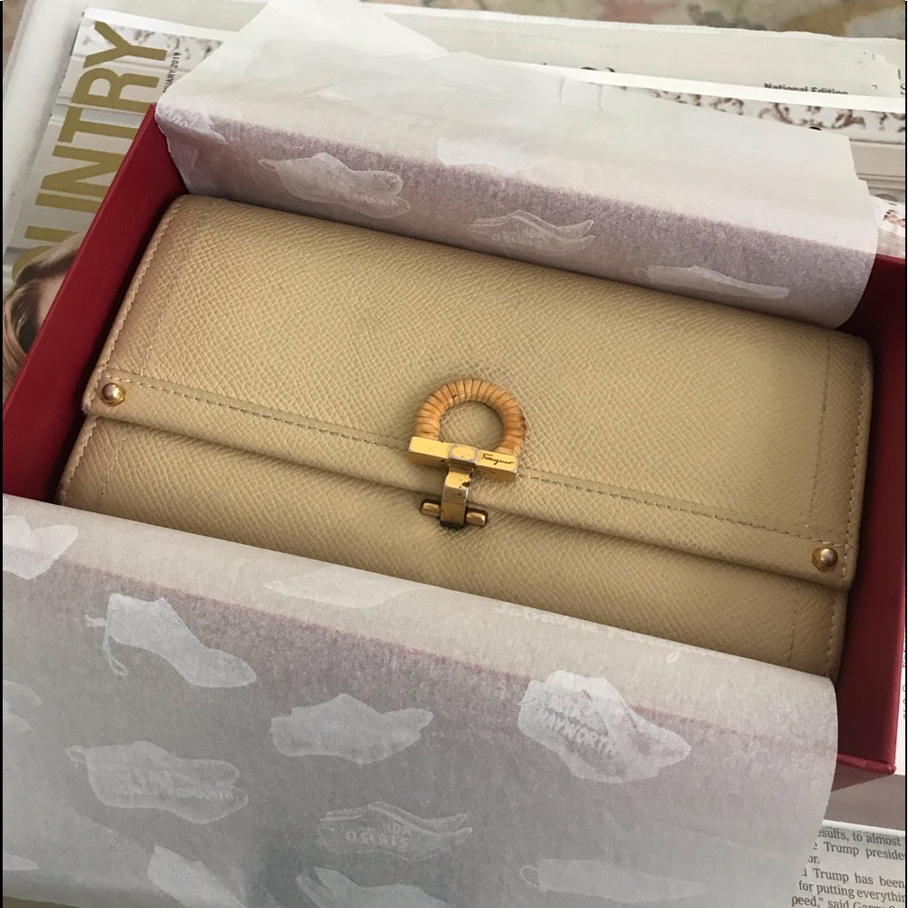 Salvatore Ferragamo leather wallet